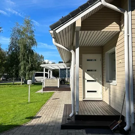 Arctic Nest Villa By Booklapland * Ροβανιέμι